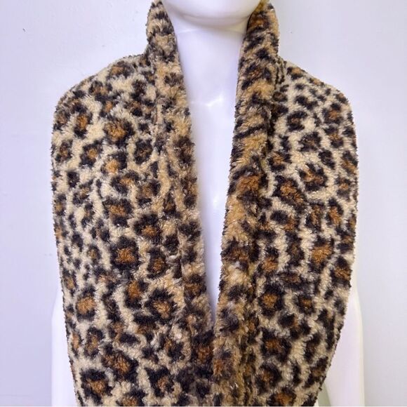 ɴᴡᴏᴛ ᴄᴀʟᴠɪɴ ᴋʟᴇɪɴ ᴘʟᴜꜱʜ ʟᴇᴏᴘᴀʀᴅ ɪɴꜰɪɴɪᴛʏ ᴄᴏᴡʟ ꜱᴄᴀʀꜰ - Picture 16 of 17